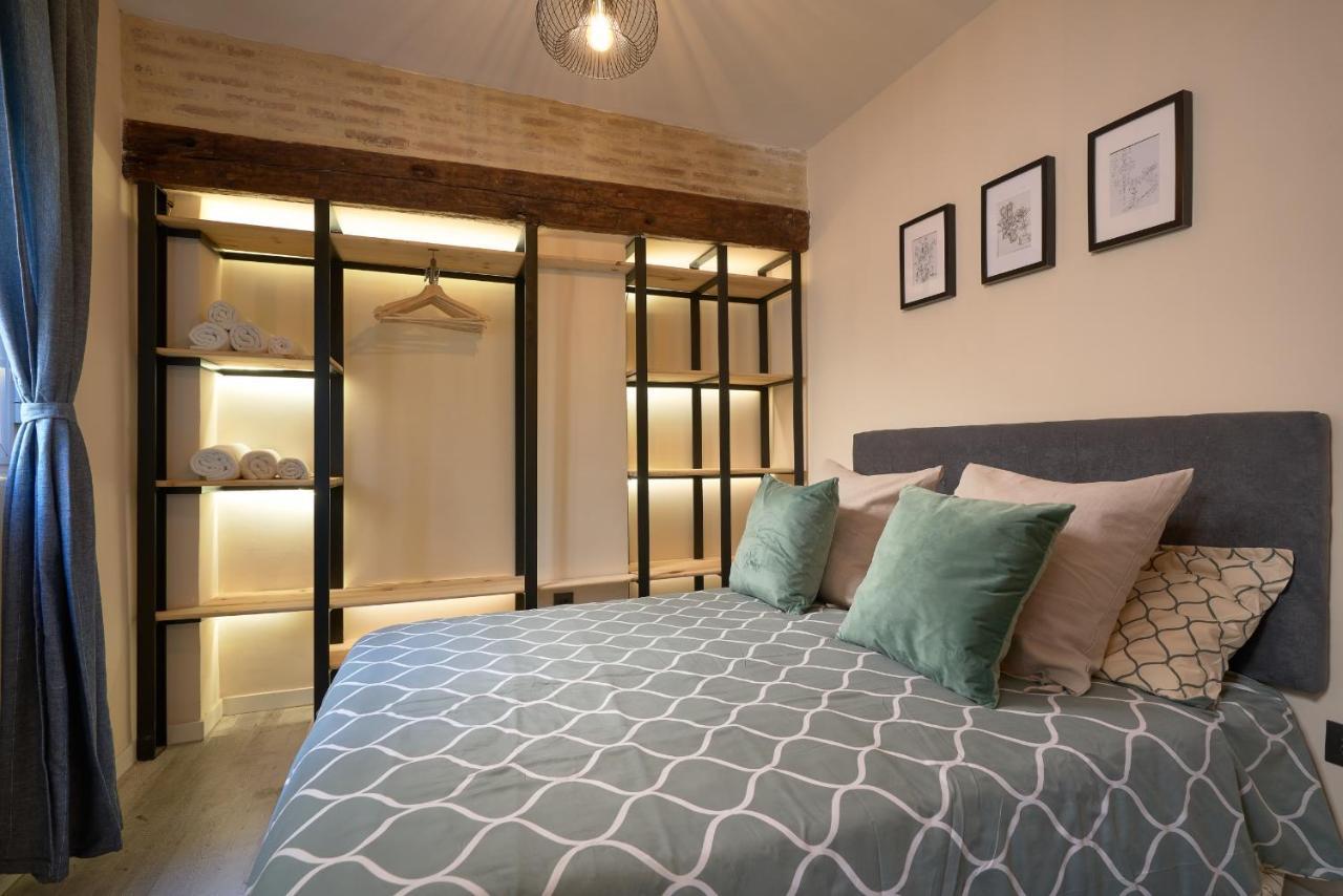 Apartamento Loft En Triana Sevilla Exterior foto